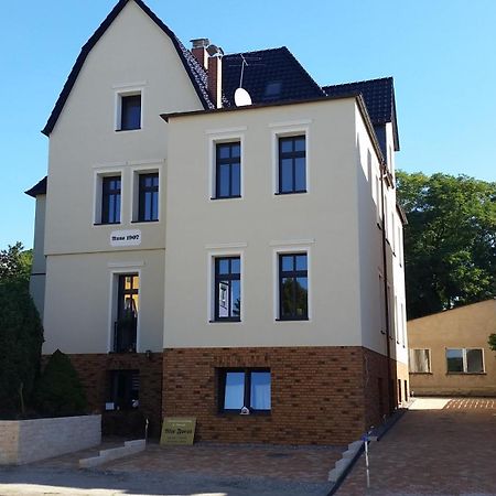 Guest House Altes Forstamt Eberswalde Exterior photo